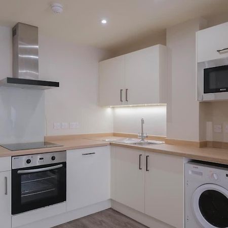 Charming 1-Bedroom Apartment In Leeds City Centre Perfect For Couples Or Solo Travelers Eksteriør billede